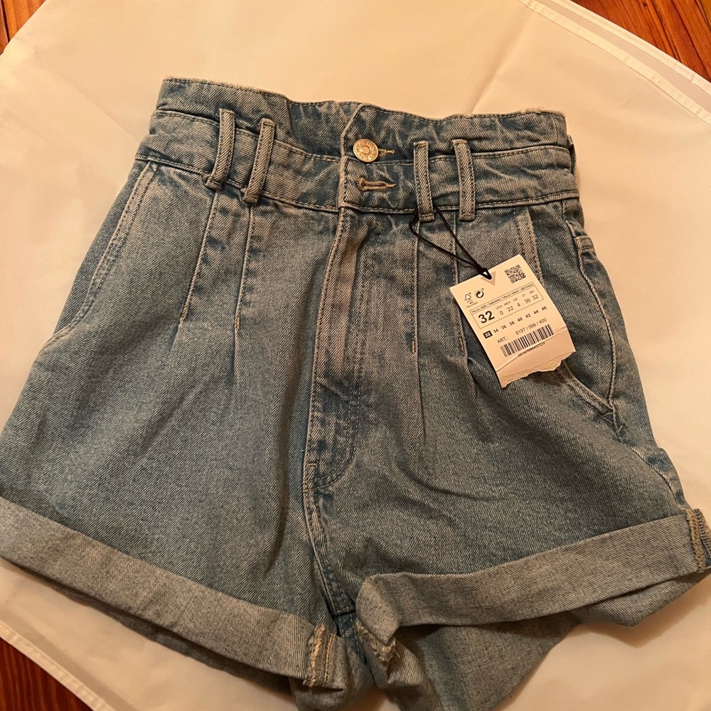 Zara Shorts